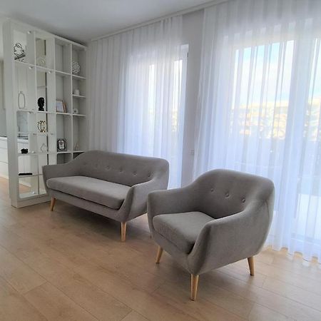 Sara Apartment Oradea Εξωτερικό φωτογραφία