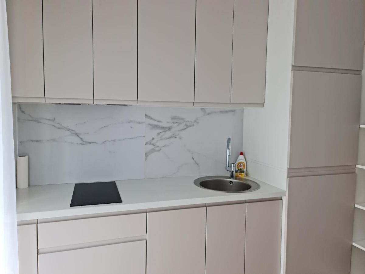Sara Apartment Oradea Εξωτερικό φωτογραφία